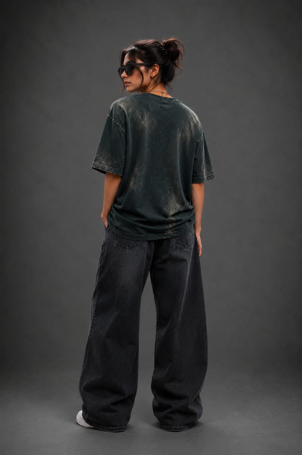 Majestic Gallery Bio Wash Oversized T-Shirt – Green
